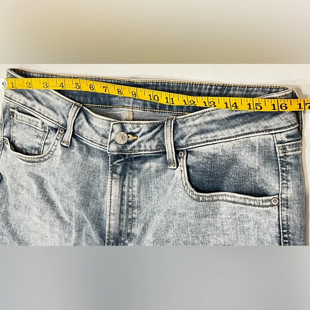 Chico's Define Me Straight Leg Ankle Blue Jeans 12 R Chicos Size 2 R Stretch